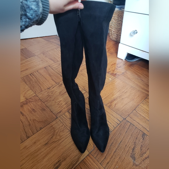 Marc Fisher Black Suede  Heeled Boots - size 7 - Picture 3 of 16